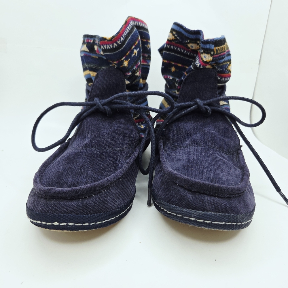 Women's Patterned Ankle Boots - Picture 5 of 12